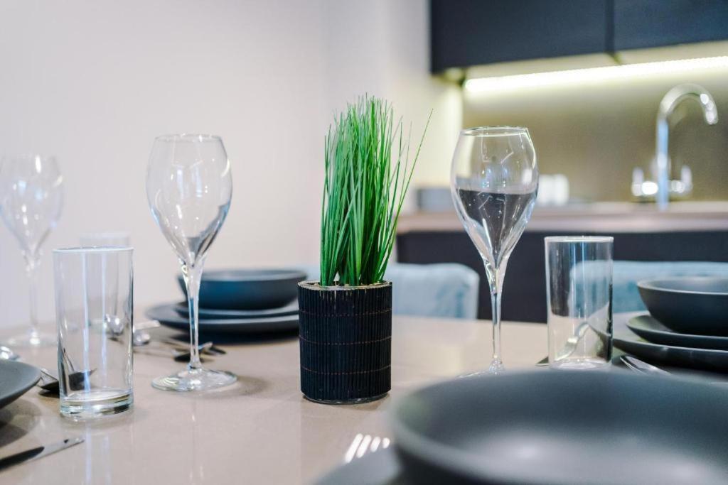 Exquisite Central York Abode Sleeps 6! Exterior foto
