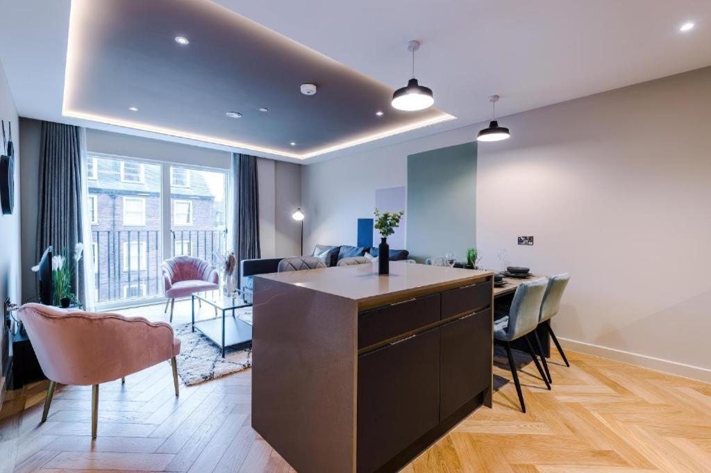 Exquisite Central York Abode Sleeps 6! Exterior foto